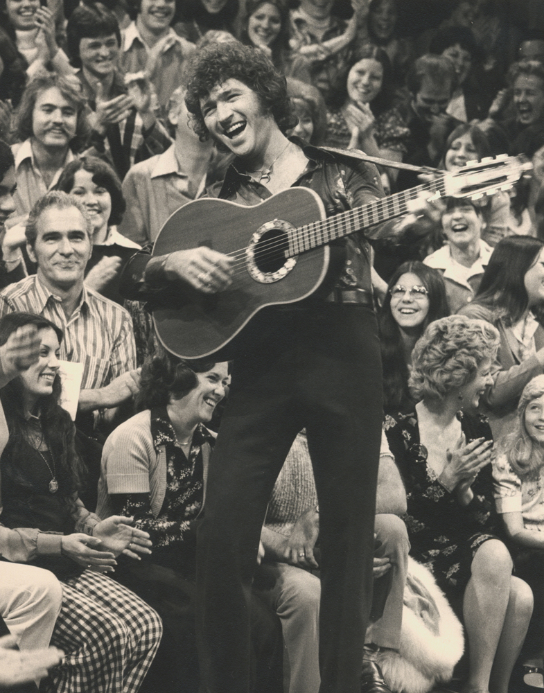 Mac Davis: Hook, Line and Sinker
