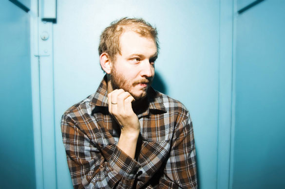 Bon Iver Sings the Indigo Girls’ Praises