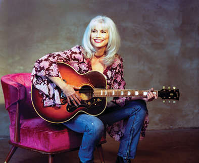 Country Music Hall Of Fame Bringing All-Star “Guitar Pull” To L.A.