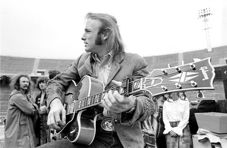 Great Quotations: Stephen Stills Disses Bob Dylan
