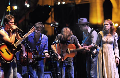 Big Surprise Tour Rolls Into Nashville