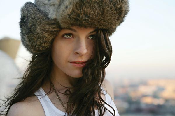 Jesca Hoop Finds Her Voice