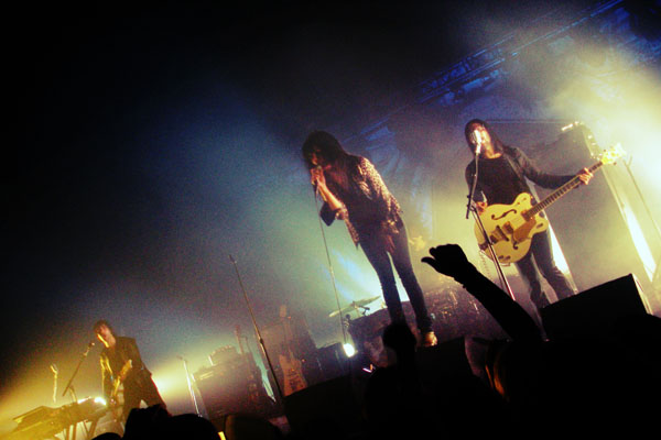 The Dead Weather At Minglewood Hall, Memphis, 4/28/2010