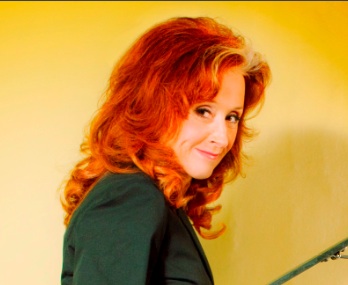 Bonnie Raitt Covers Two Dylan Songs On New Album, Slipstream