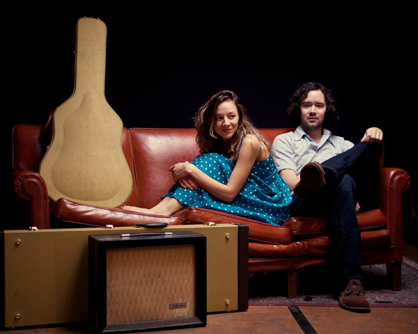 Video Premiere: Mandolin Orange, “Clover Tune”