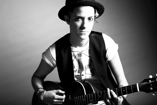 DJ Samantha Ronson on Her Debut Pop-Rock Album: “It’s Universal”