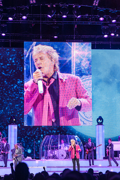 Rod Stewart And Stevie Nicks Turn Back The Clock In Nashville