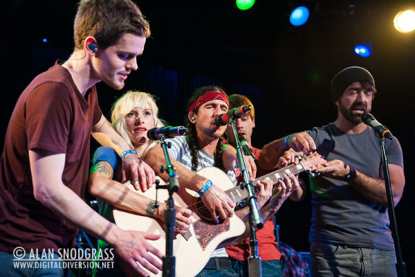 Walk Off The Earth And Into The Show