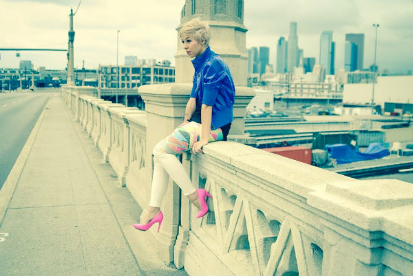 Kelly Sweet Overcomes Personal Tragedy With “You And I”