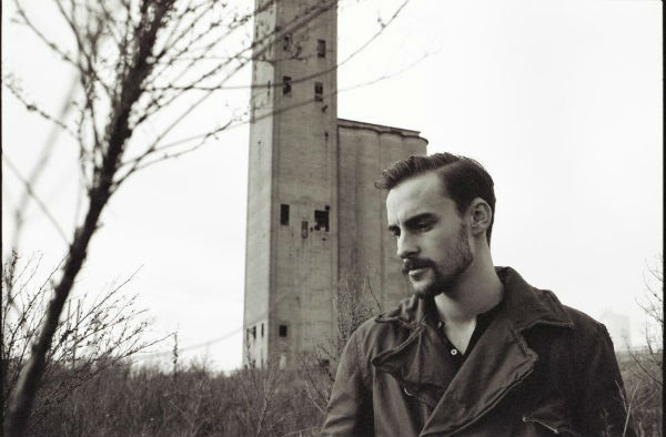 robert ellis 2013 press photo