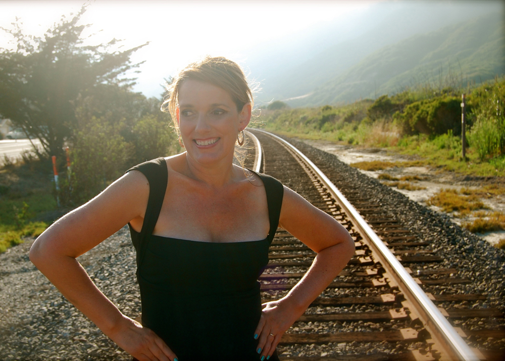 Video Premiere: Rain Perry, “Get In The Car”