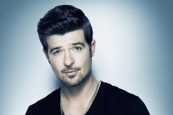 Robin Thicke Sues Over “Blurred Lines” Songwriting Controversy