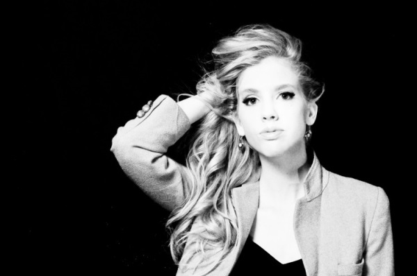 Video Premiere: Heidi Feek, “Someday, Somebody”