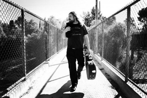 Flipcam Roundup: Dean Fields, The White Buffalo, Andrew Leahey, J.D. Wilkes and The Dirt Daubers