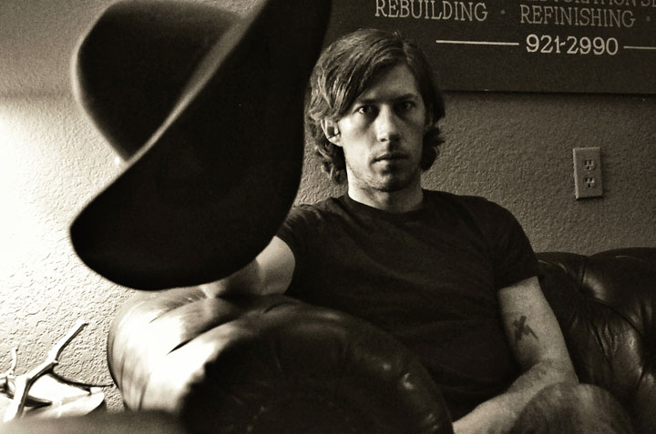 Song Premiere: Collin Herring, “Psychopaths”