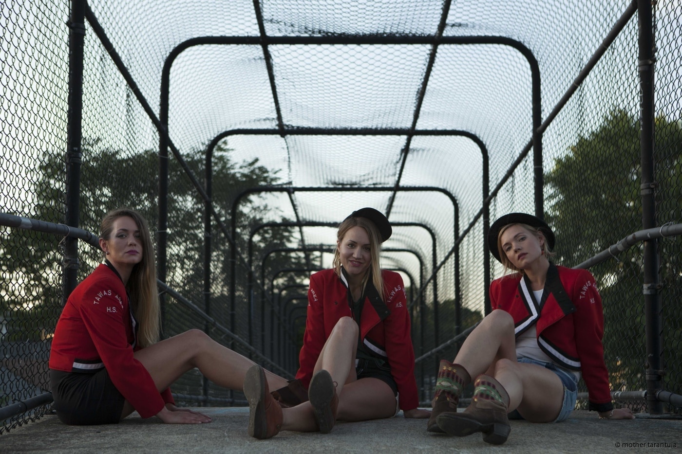 Video Premiere: Baskery, “Catflap”