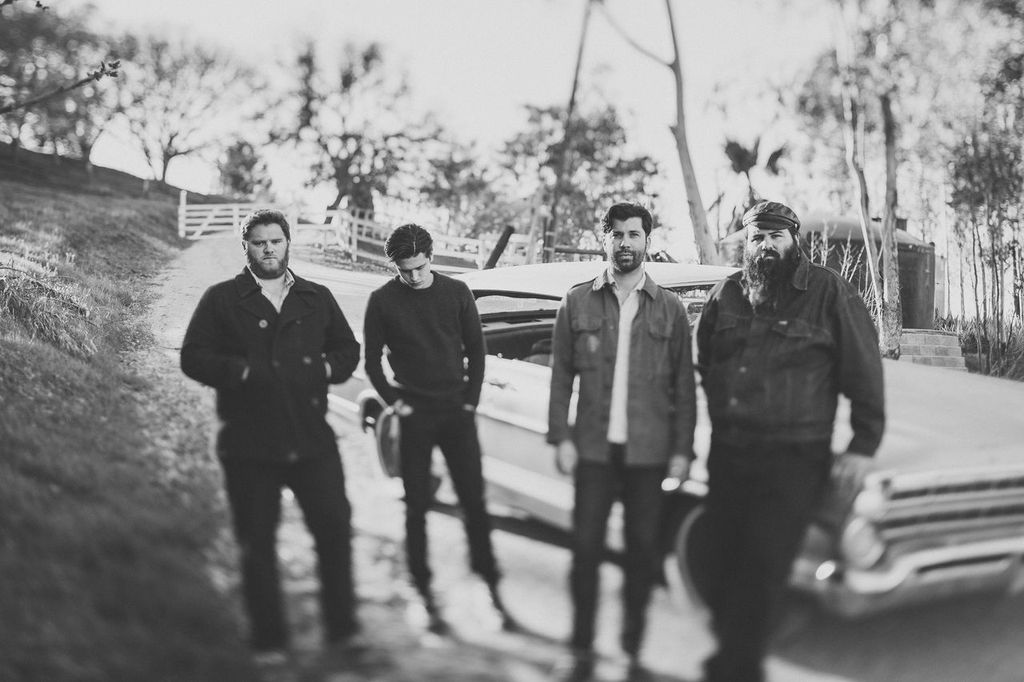 Album Premiere: Lakes, Fire Ahead