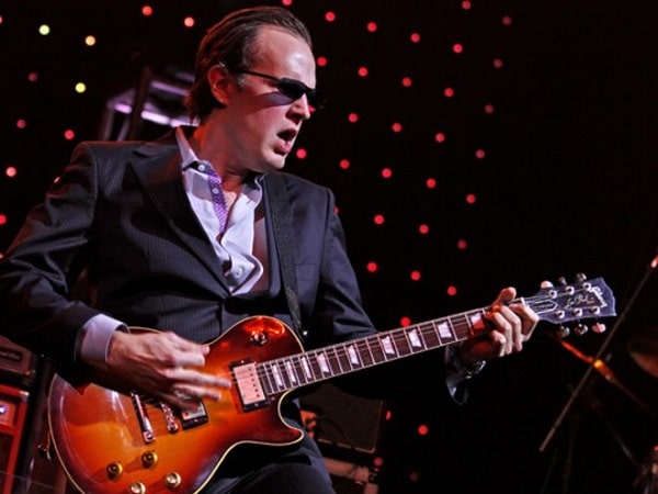 Joe Bonamassa Readies Different Shades of Blue with Nashville Cats