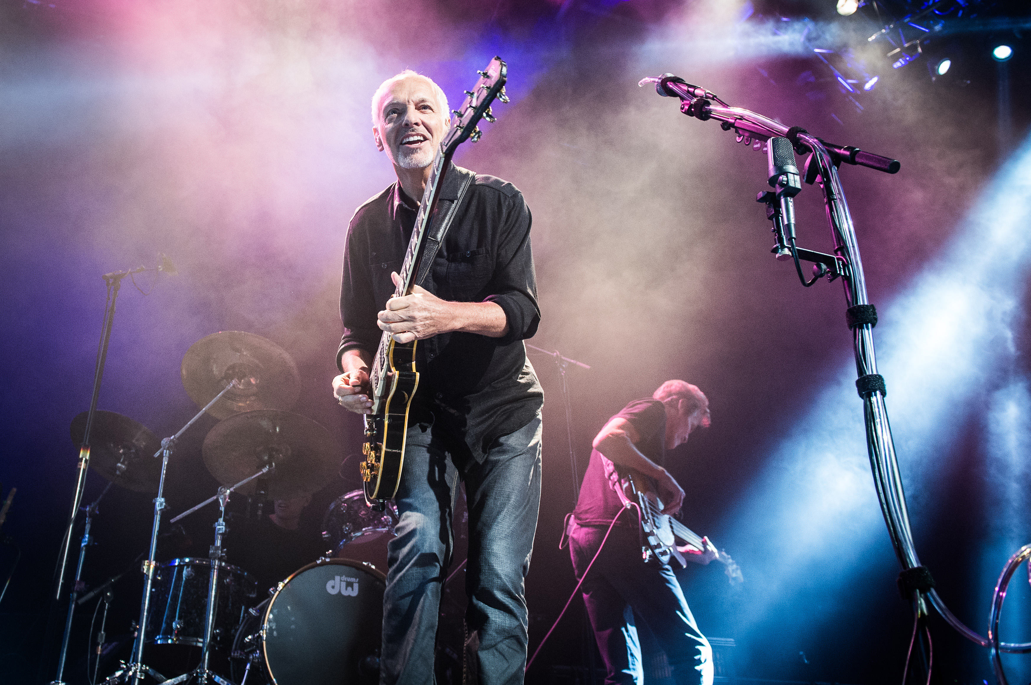 Watch Peter Frampton Discuss “Shadow Of My Mind”