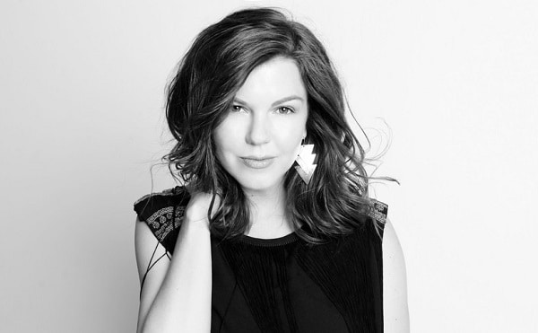 Song Premiere: Jessica Campbell, “Everlasting Shore”