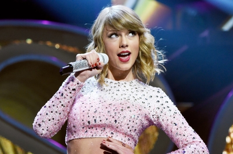 Music Business Roundup: Project Lightning, Swift Leaves Out Apple, & More