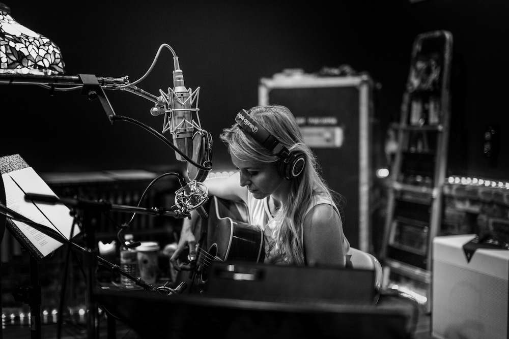 Jewel To Perform at AmericanaFest This September