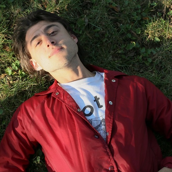 Premiere: Stream PUJOL’s KISSES EP