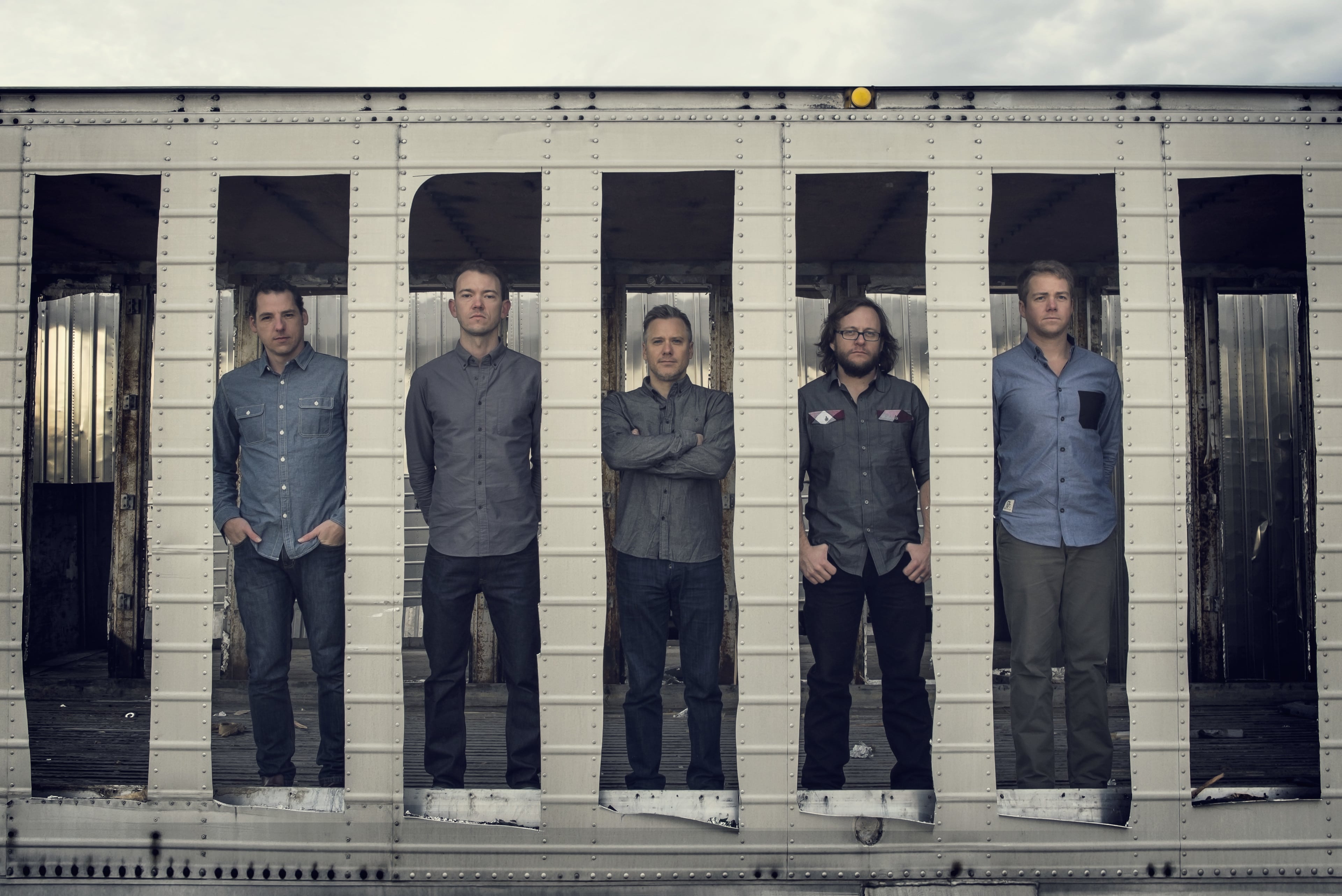 Song Premiere: The Infamous Stringdusters ft. Sarah Jarosz, “Won’t Be Long”