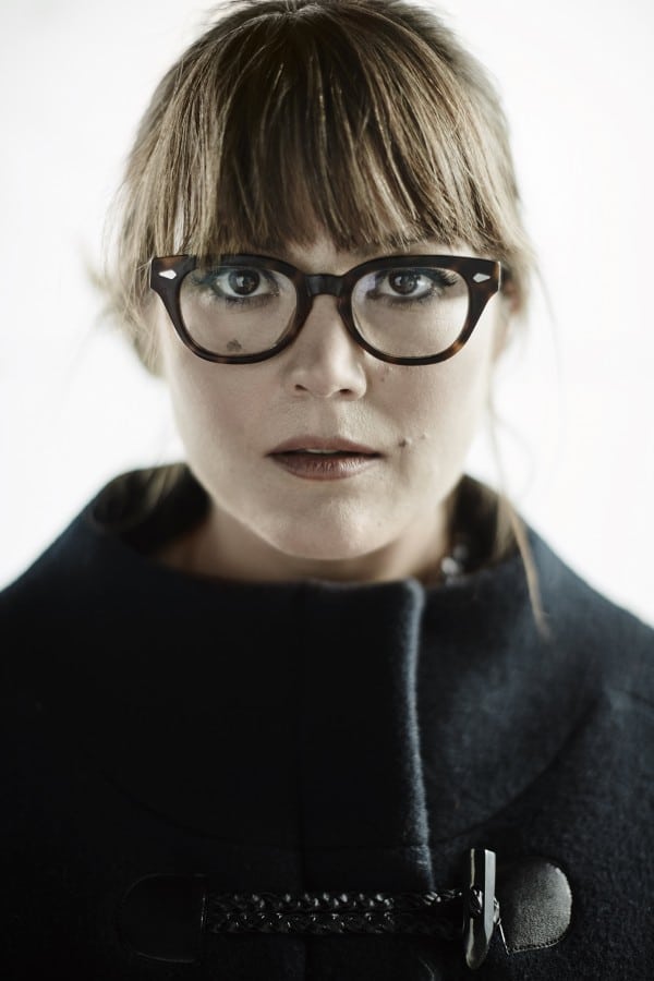 Song Premiere: Sara Watkins, “Without a Word”