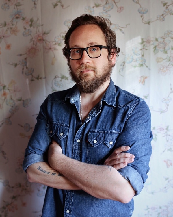 Album Premiere: Justin Peter Kinkel-Schuster, Constant Stranger