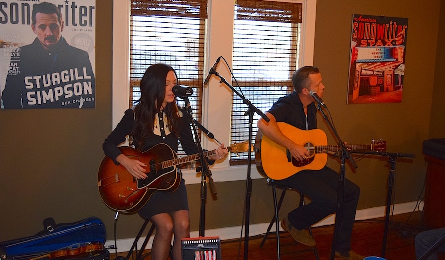 Martin Guitar Sessions: Amanda Shires (featuring Jason Isbell)