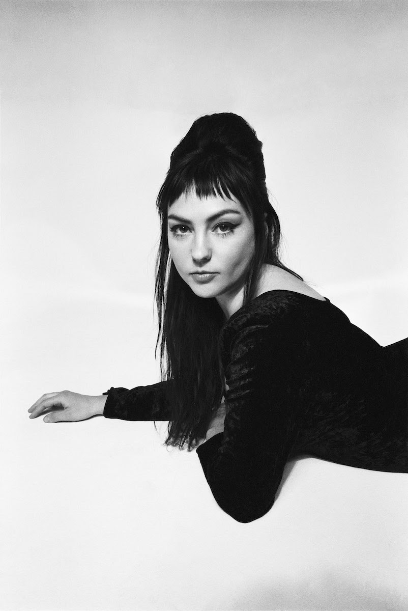 Angel Olsen Drops Video For New Single “Lark”