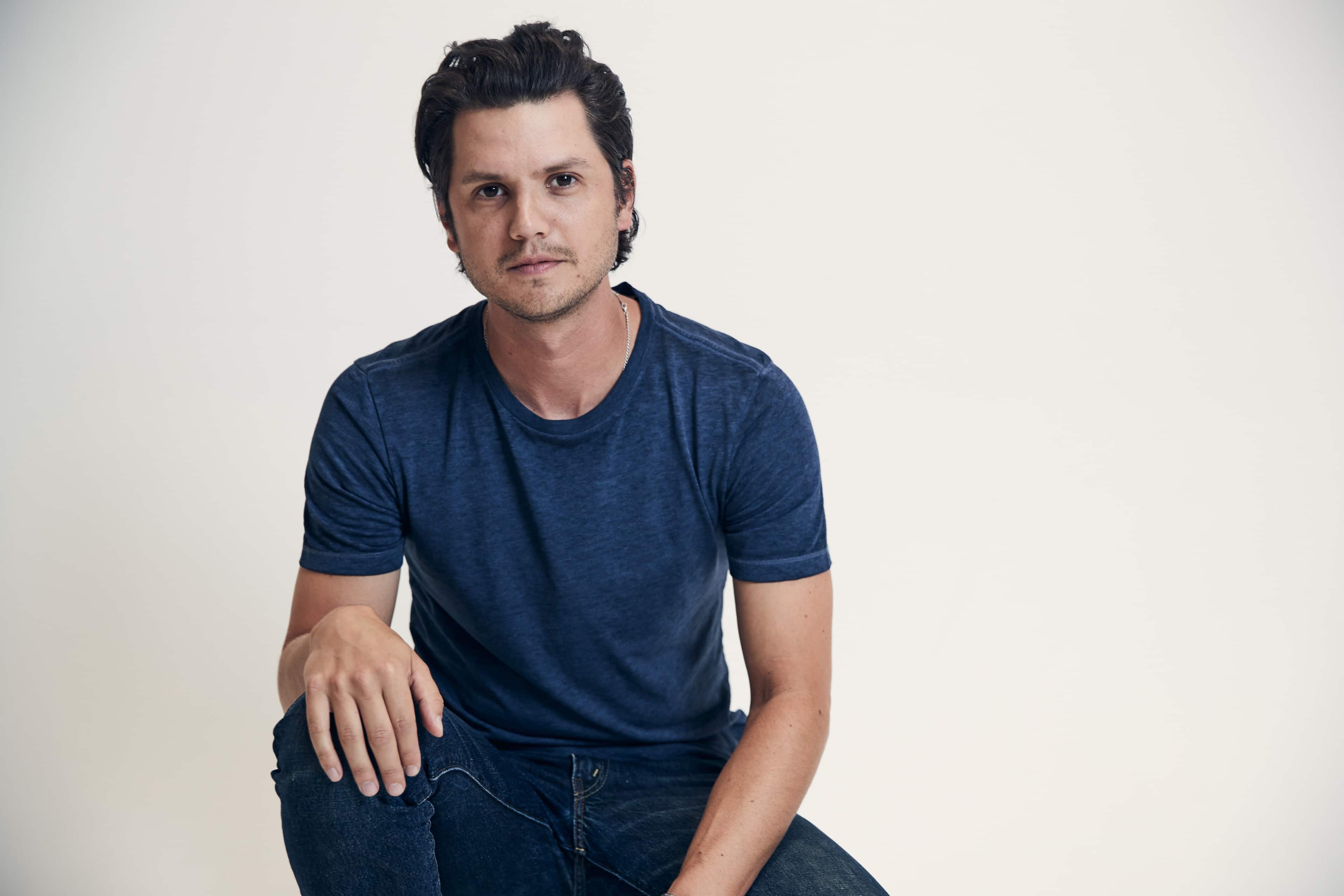 Steve Moakler Reveals the Heart Behind His New Album, Blue Jeans