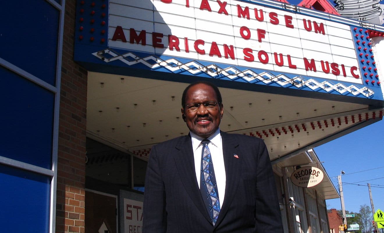 Al Bell: Still On The Line