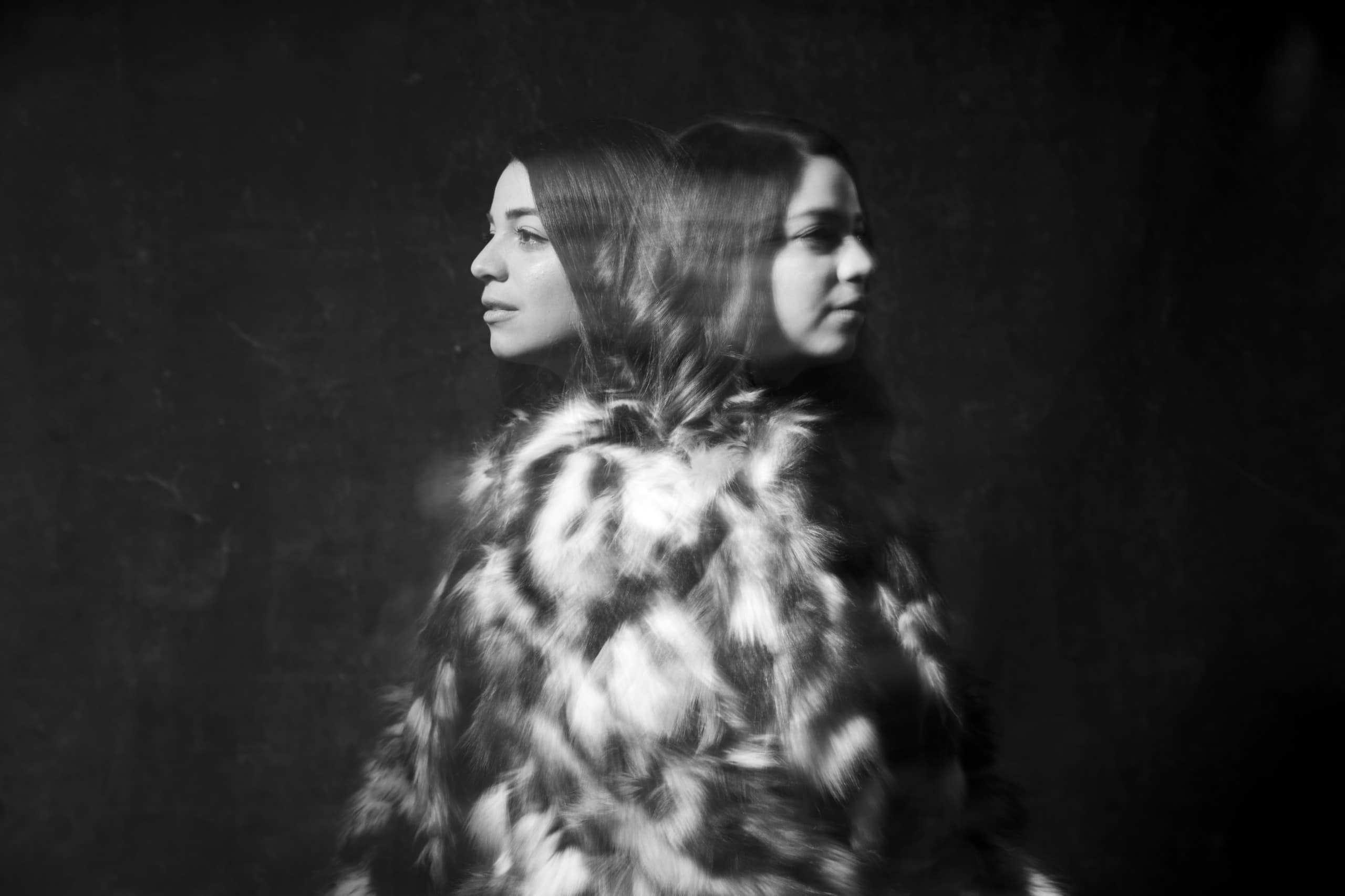 Roses & Revolutions Escape the Real World “Dancing in a Daydream,” Latest EP