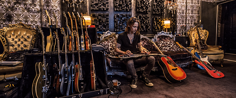Myles Kennedy Details The Style and Technique Behind Alter Bridge Track “Watch Over You”