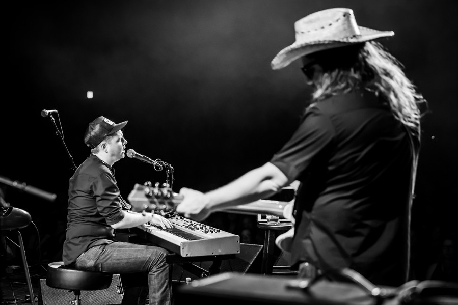 Artists Share The Importance of the Tulsa Groove on ‘Back to Paradise: A Tulsa Tribute to Okie Music’