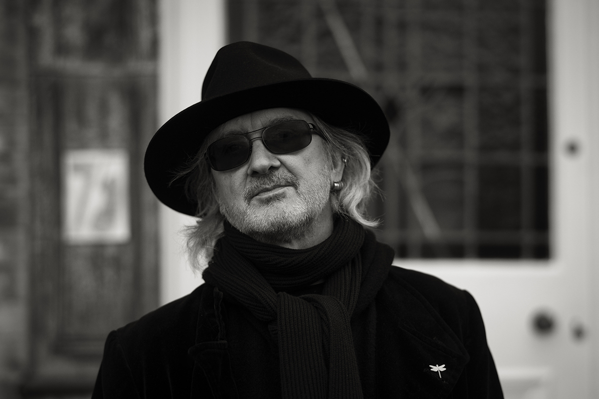 Wayne Hussey Remakes The Mission’s “Tower of Strength” with Members of The Cure, Depeche Mode, Bauhaus, The Smiths, Guns N’ Roses and More to Support COVID Relief