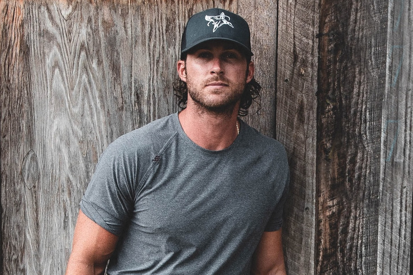 Riley Green’s Storytelling Talents Shine Bright on ‘If It Wasn’t for Trucks’ EP