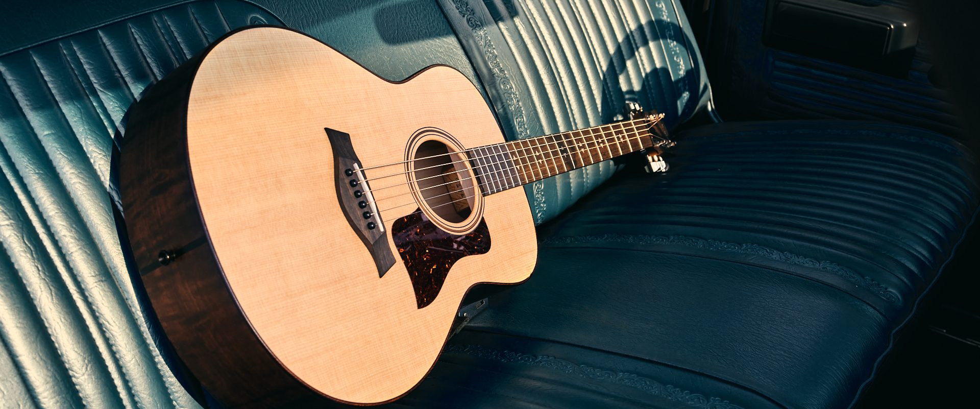 Songwriter U: Tips on Playing Guitar and Singing