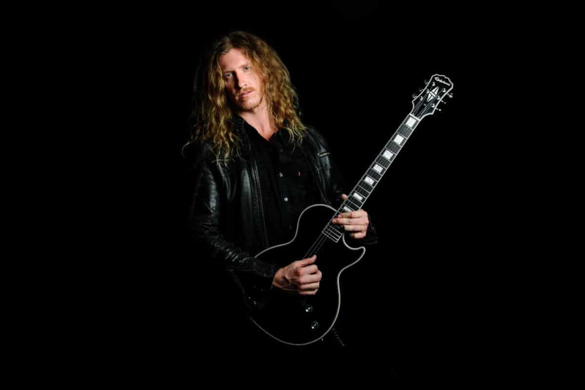 Gibson Gives And Guitars For Vets Salute US Military Vets With Virtual Veteran’s Day Concert