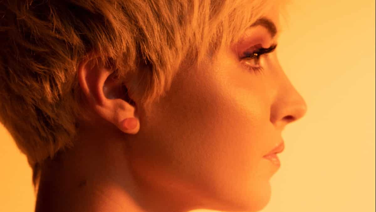 Maggie Rose Serves Up Cheeky Holiday Cheer With ‘Happier New Year (Christmas Is Canceled)’