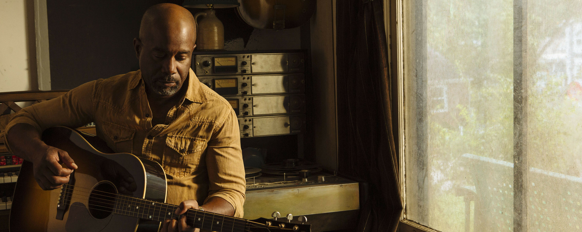 Darius Rucker Talks Career and Time with Hootie & the Blowfish—“I Miss When It Was Us Against the World”