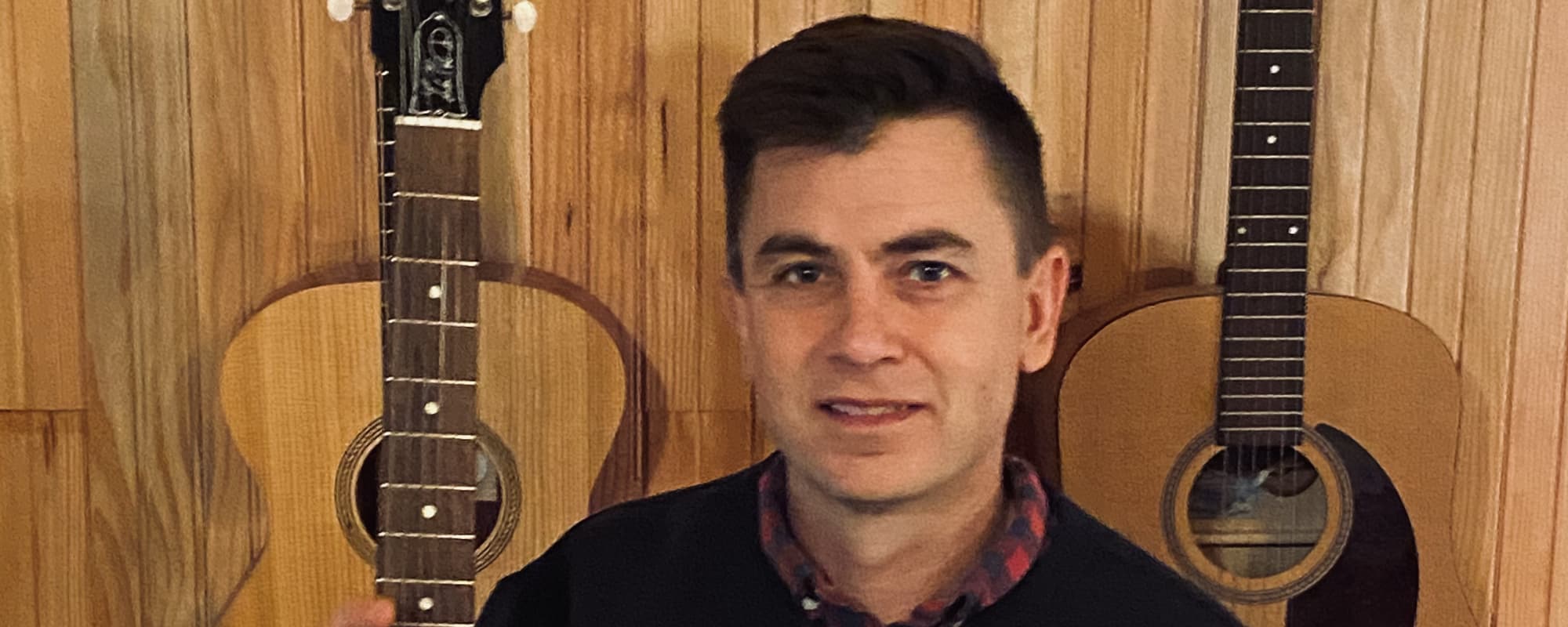 Mark Jones Wins Lukas Nelson’s Signature ’56 Gibson Les Paul Jr.