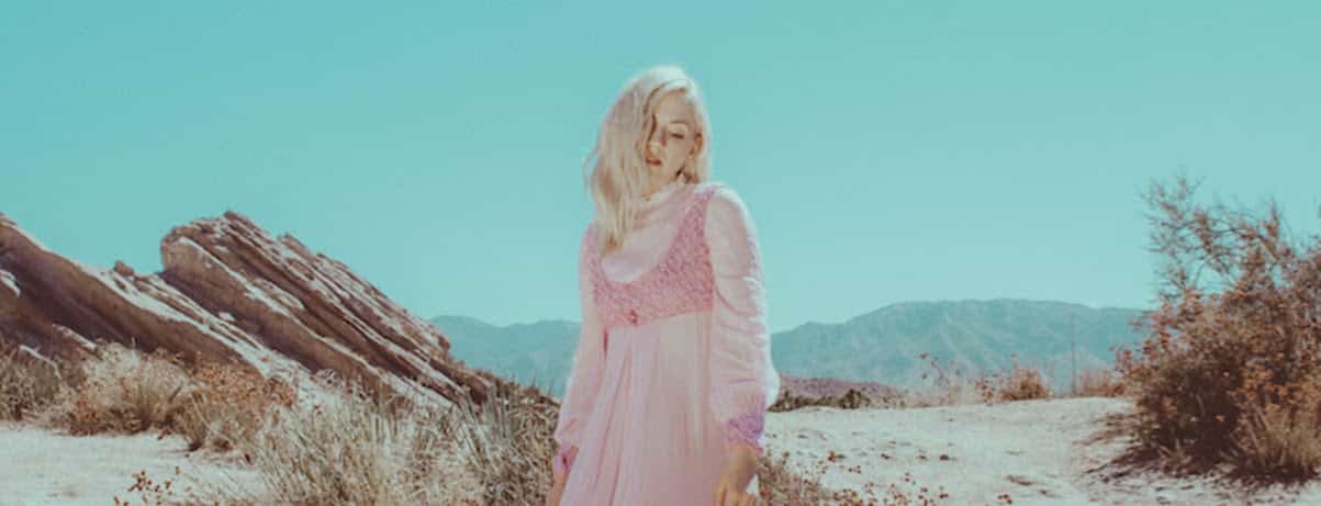 Emily Kinney Dances Around New Single “Fifteen Minutes”