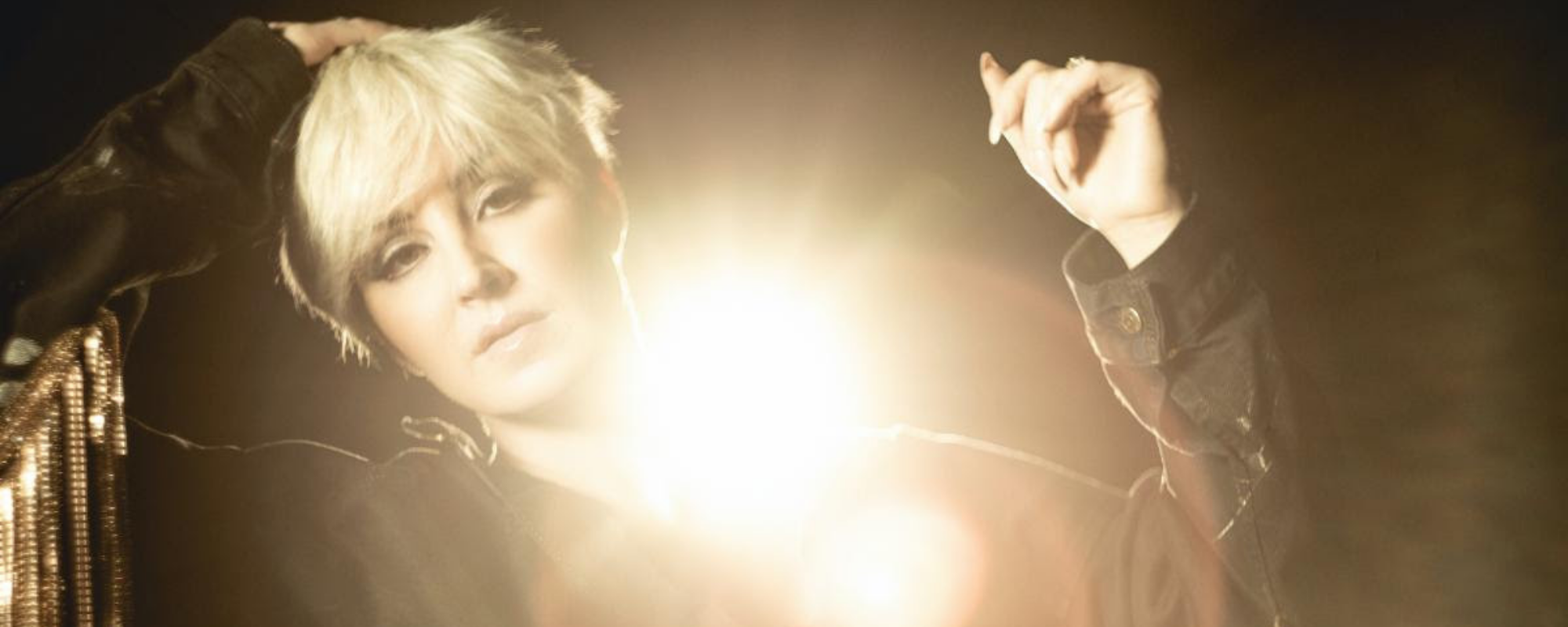 Maggie Rose Brings Zeal to the Table Ahead of ‘Have A Seat’, Asks “What Are We Fighting For?”