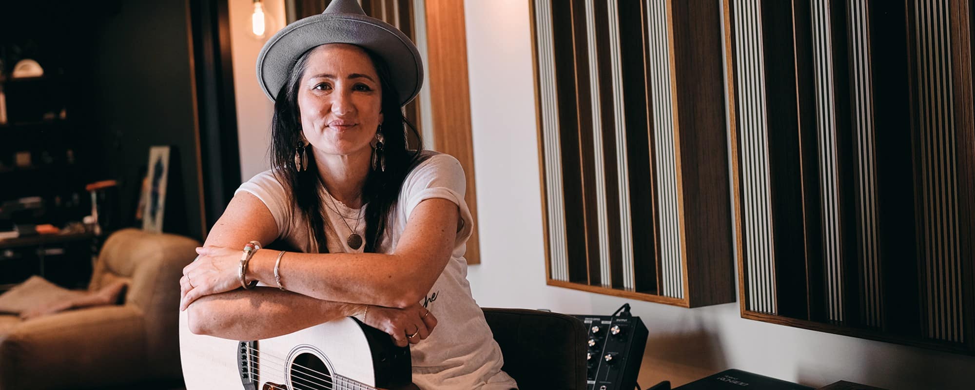 KT Tunstall, Jason Mraz Lead Charge With MusiCares Benefit Song, “I Know What Love Is”