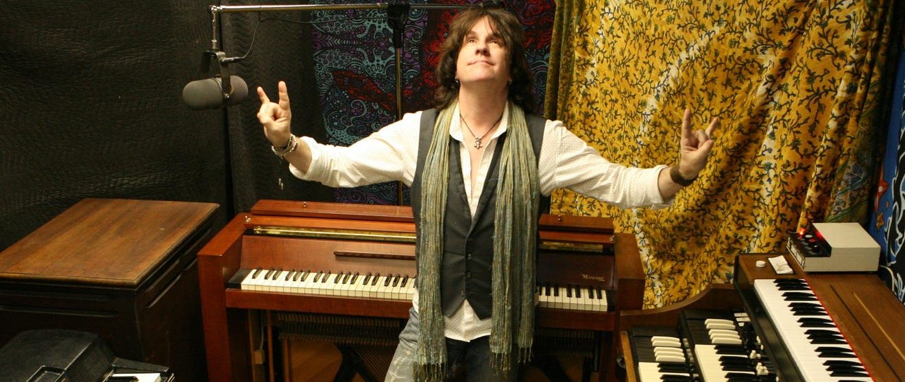 Bob Malone Delivers the Most Funkafied “Tangled Up In Blue” Ever