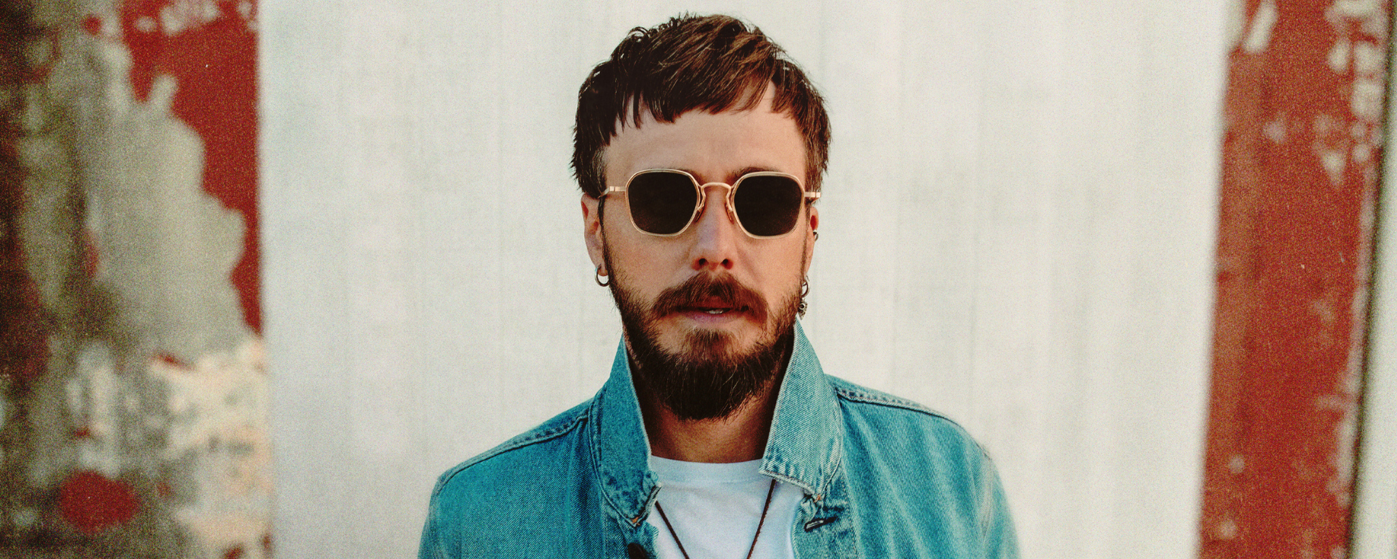 Elvie Shane Straightens Out Curves with “County Roads,” Title-Track of His Debut EP