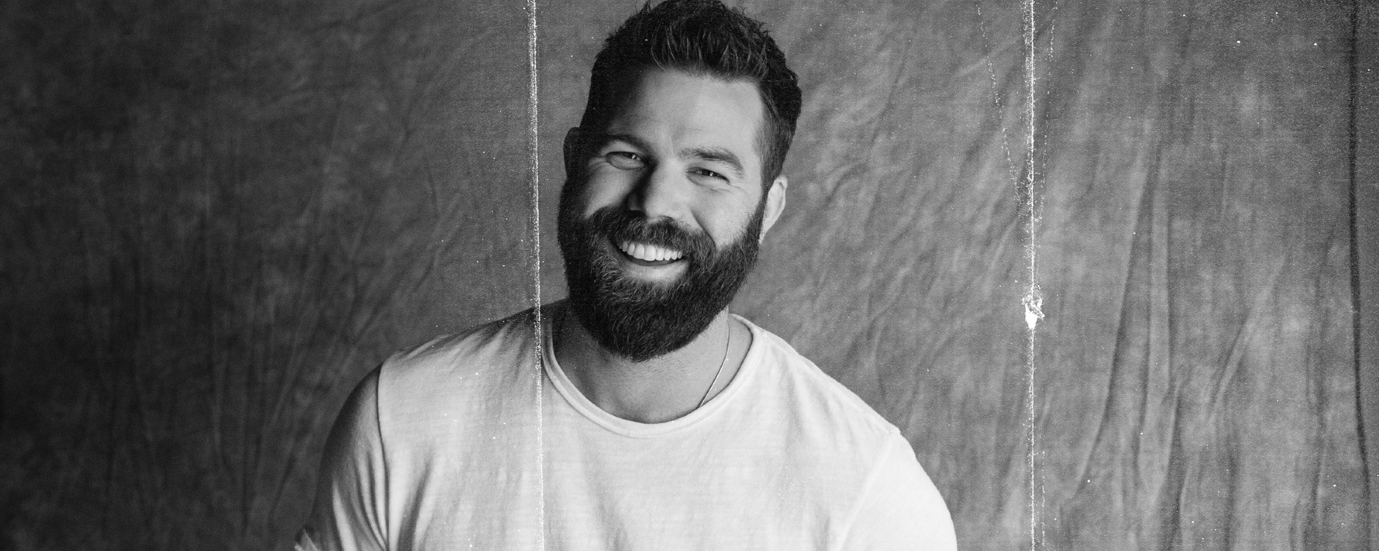 Jordan Davis Readies Risk-Taking New EP, ‘Buy Dirt’